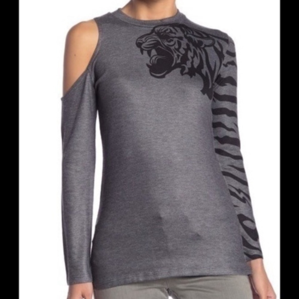 Go couture cut shoulder tiger top